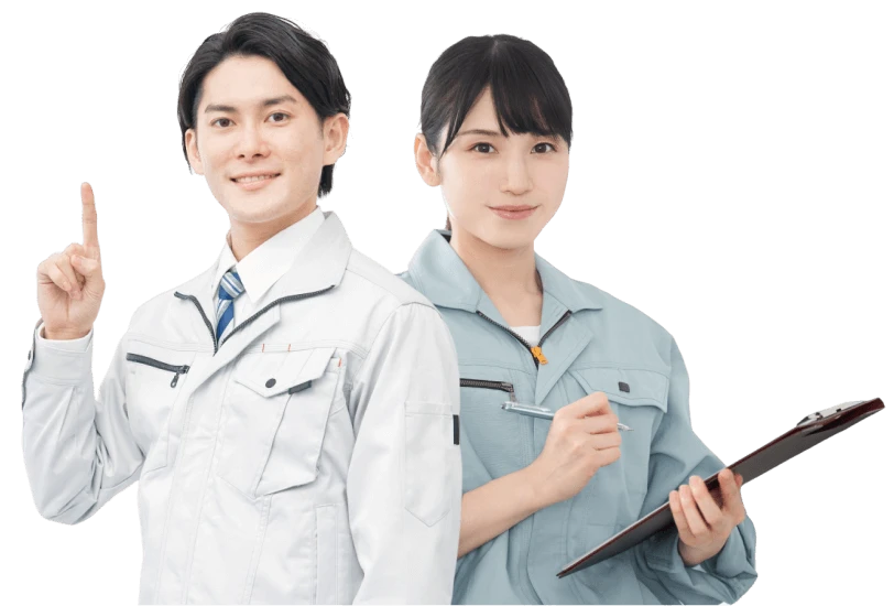 人差し指を立てている男性とボードを持っている女性従業員
